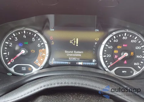 2022 Jeep Renegade (Red) Edition 4X4 из США, поврежденный, VIN ZACNJDB16NPN82636